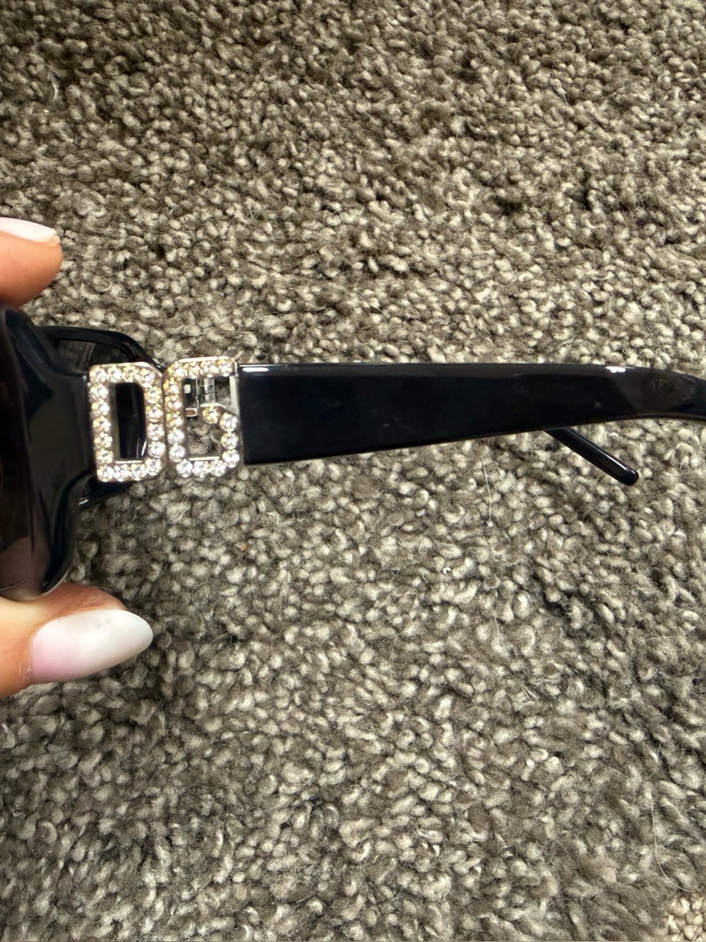 Dolce & Gabbana Vintage Glossy Black Designer Sunglasses - Picture 5 of 7